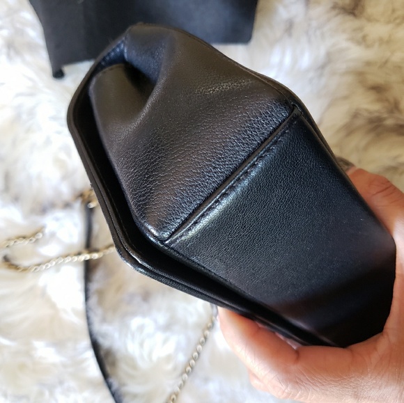 Chanel Mini Flap Bag - Picture 3 of 8